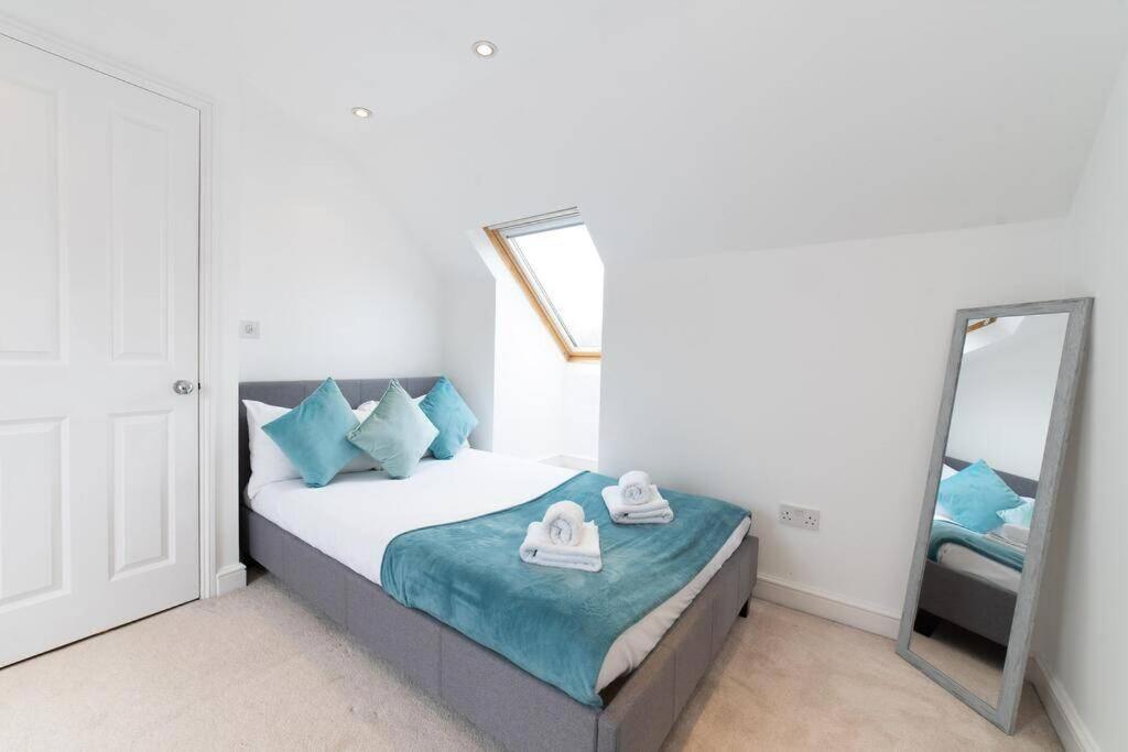 Aderta Stylish House For 7 People, Free Parking, 2 Min Walking From Ashley Cross And Near Sandbanks Beach Poole Exterior foto