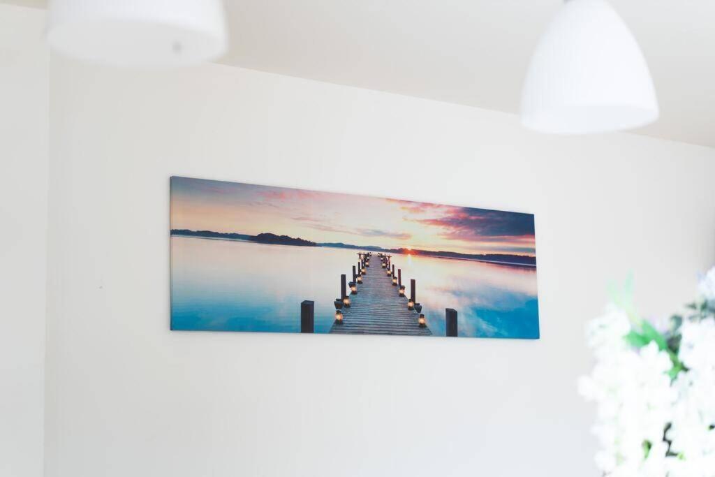 Aderta Stylish House For 7 People, Free Parking, 2 Min Walking From Ashley Cross And Near Sandbanks Beach Poole Exterior foto